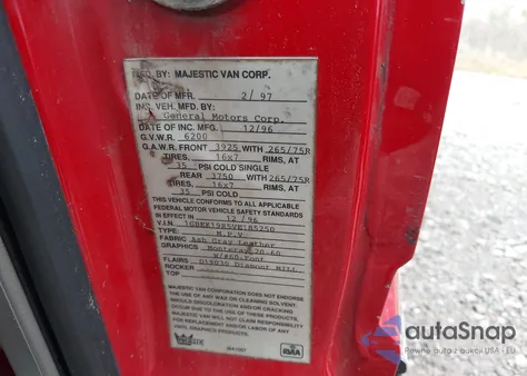 1997 Chevrolet K1500 Fleetside z USA, uszkodzony, nr VIN 1GBEK19R5VE185250